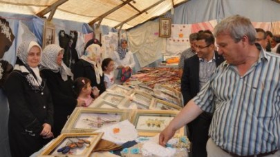 Kermes geliri okul talebelerine harcanacak