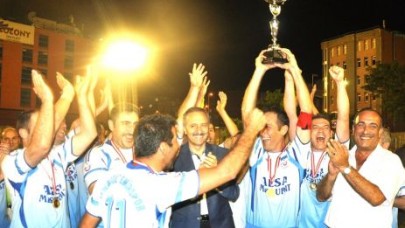 VETERENLERİN EN BÜYÜĞÜ İSTANBUL DEMİR: 3-1