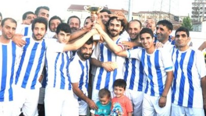 ESENYURT’UN KRALI ERZURUMLULAR: 4-1