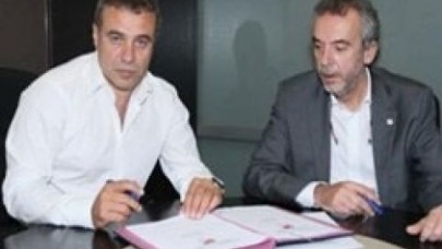 Fenerbahçe Ersun Yanal ile sözleşme imzaladı