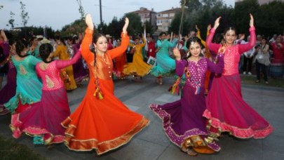 GÖL FESTİVALİ'NDE İSMAİL YK COŞTURDU