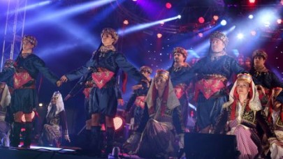 GÖL FESTİVALİN’DE BALKAN RÜZGARI ESTİ