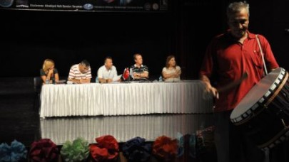 Sahurda 72 davulcu uyandıracak!