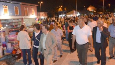 Gece Pazarı’na Işıklar Ziyareti
