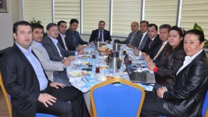 ADAY ADAYLARI STRATEJİ BELİRLEDİ