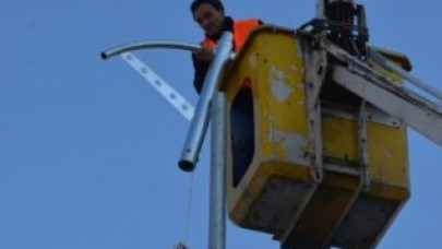 Karanlık Olan E5 Aydınlatılıyor