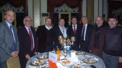 Kulüpler Birliği, Mega Saray’da coştu