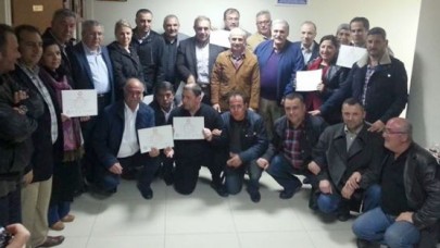 Akgün mazbatasını aldı