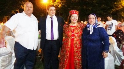 Albayrak kızını evlendirdi