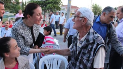 GÜMÜŞYAKA’DA 2500 KİŞİ İFTARDA BULUŞTU