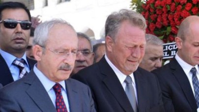 Sezer gözyaşlarına boğuldu