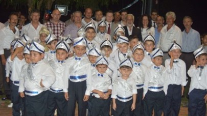 SÜNNET ÇOCUKLARINA MUHTEŞEM DÜĞÜN!