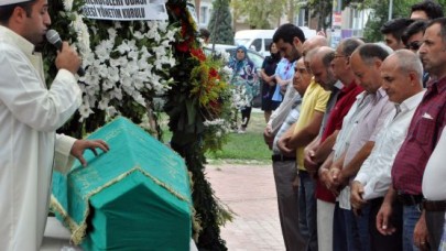 Süleyman Saral, son yolculuğuna uğurlandı