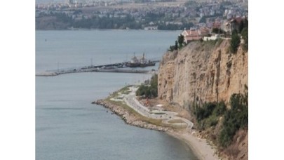 Boşnakbahçe’de akıl almaz kaza:1 ölü