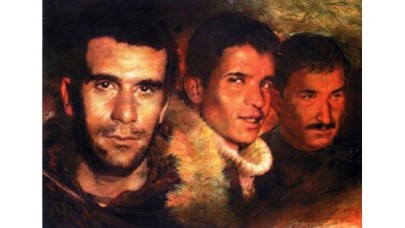 Üç fidan yerinden söküldü