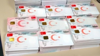 Yeni Kimlik Kartları 18 TL'den Vatandaşa Verilecek