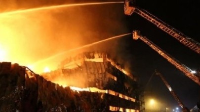 Halkalı Gümrüğü Kül Oldu