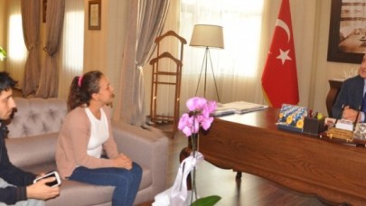 EYMEN BEBEĞİN ANNESİNDEN TEŞEKKÜR ZİYARETİ