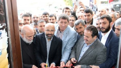 SEMERKAND VAKFI YENİ HİZMET BİNASI AÇILDI