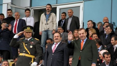 Esenyurt da coşkuyla kutladı