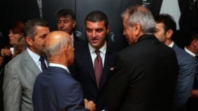 CHP'li Sarıgül görevine döndü