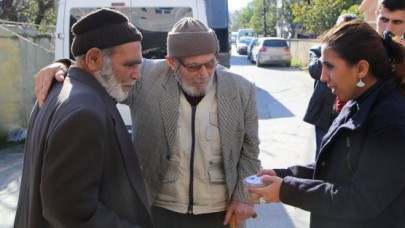 Büyükçekmece’de 12 bin aşure dağıtıldı