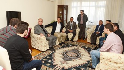 İmamoğlu şehit ailesini ziyaret etti