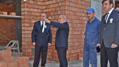 Yahya Çavuş Camii gün sayıyor