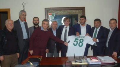 Kaymakam Arat’a hoş geldin ziyareti