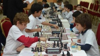 Şahı mat eden ödülü kaptı