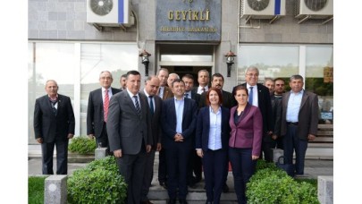 Benli kardeş Geyikli Belediyesi'ni ziyaret etti