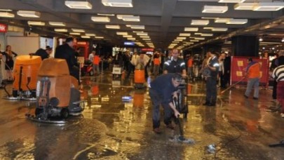 Atatürk Havalimanı'nı su bastı