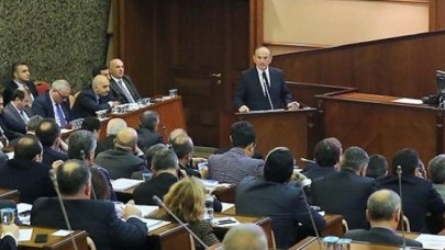 12 milyarlık İBB bütçesi Meclis'ten geçti