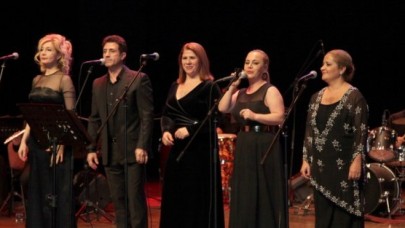 MODERN FOLK TOPLULUĞU’NDAN MÜZİKAL ZİYAFET