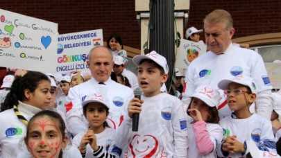 "Çocuklarımıza güzel örnek olmaya çalışıyoruz"