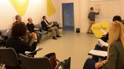 Personele ücretsiz ingilizce eğitimi