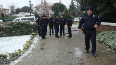 Alkent 2000'de Polis operasyonu!