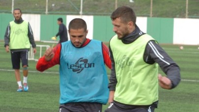 Futbolcuları hırs bastı