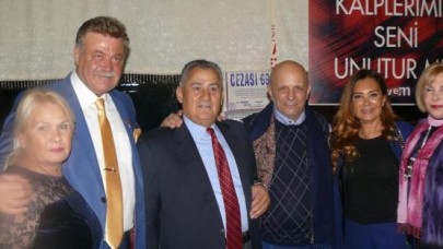 YEŞİLÇAM SANATÇILARI BÜYÜKÇEKMECE'DE BULUŞTU