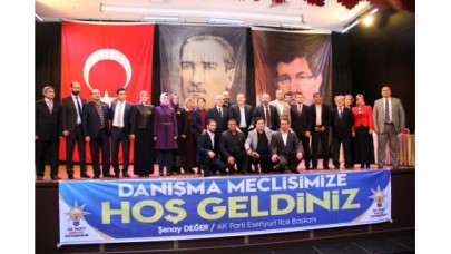 AK ESENYURT YENİ YÖNETİMİ VE GÖREVLERİ TANITILDI