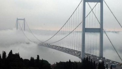 Sis bir çöktü bir daha kalkmak bilmedi