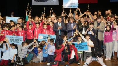 GENÇ YETENEKLER ÖDÜLLENDİRİLDİ