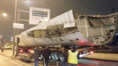 E-5'te Uçak Kazası!