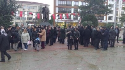 Kaymakam ifşa öğretmenler protesto etti