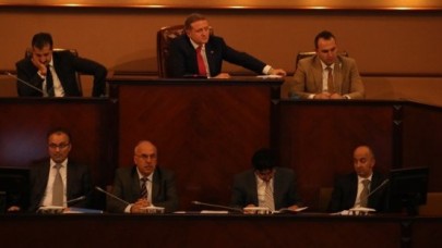 Siz mi susturacaksınız, ben mi susturayım!