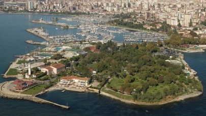 GÖZ GÖRE GÖRE ADAYI GÖTÜRDÜLER