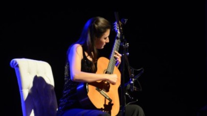 GENÇ YETENEKTEN BEYLİKDÜZÜ’NDE GİTAR RESİTALİ