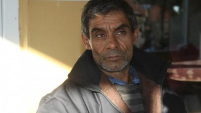 Orman köylüsü bir dal oduna muhtaç