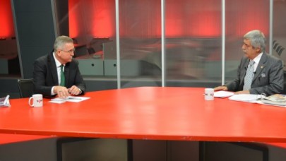 CEM KARA KANAL SOKAK’TA PROJELERİNİ ANLATTI