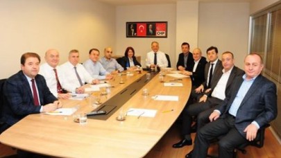 Karayalçın CHP'li Belediye Başkanları ile buluştu
